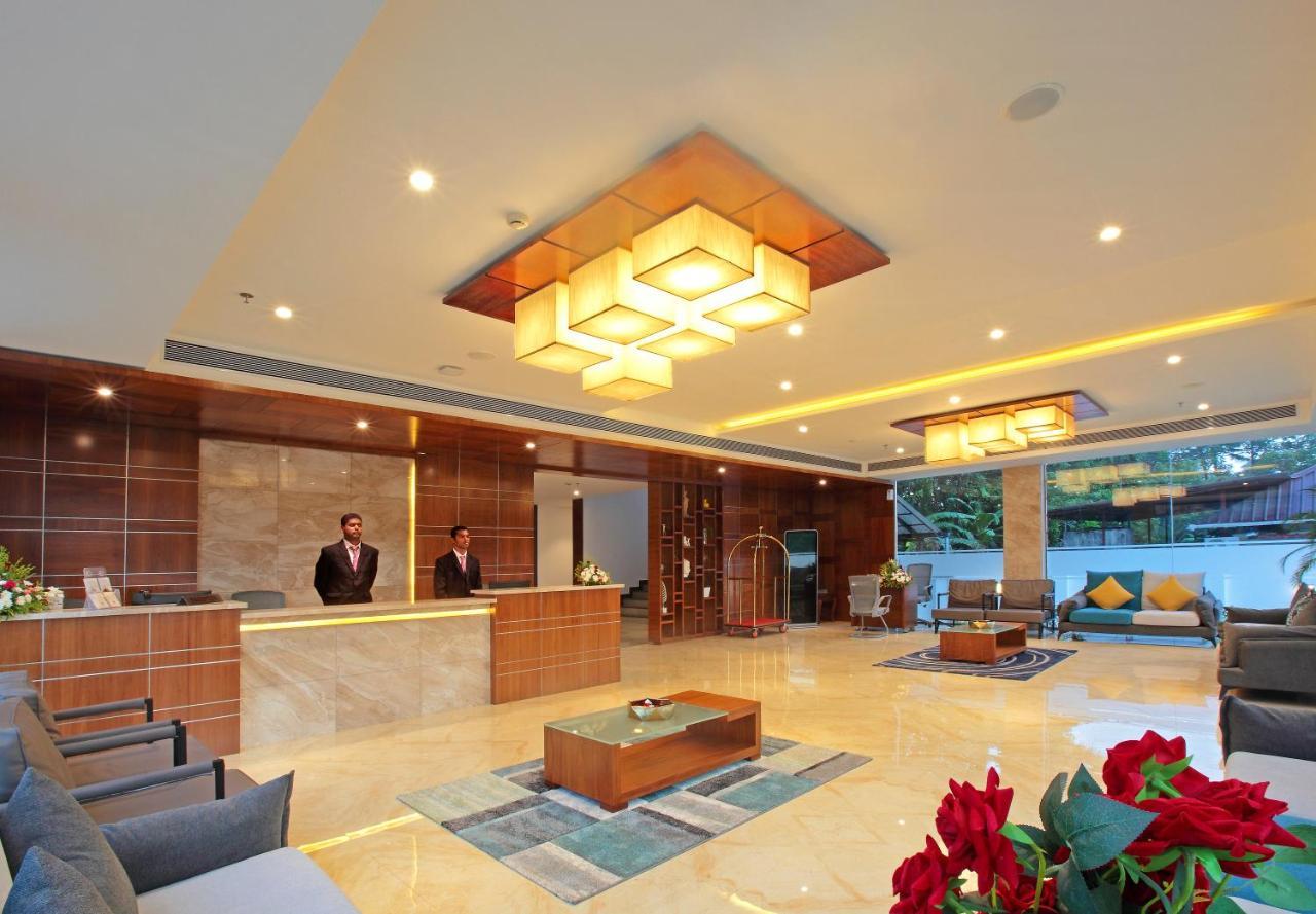 Thodupuzha Hotel Ceasar Palace מראה חיצוני תמונה