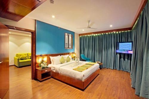 Thodupuzha Hotel Ceasar Palace מראה חיצוני תמונה