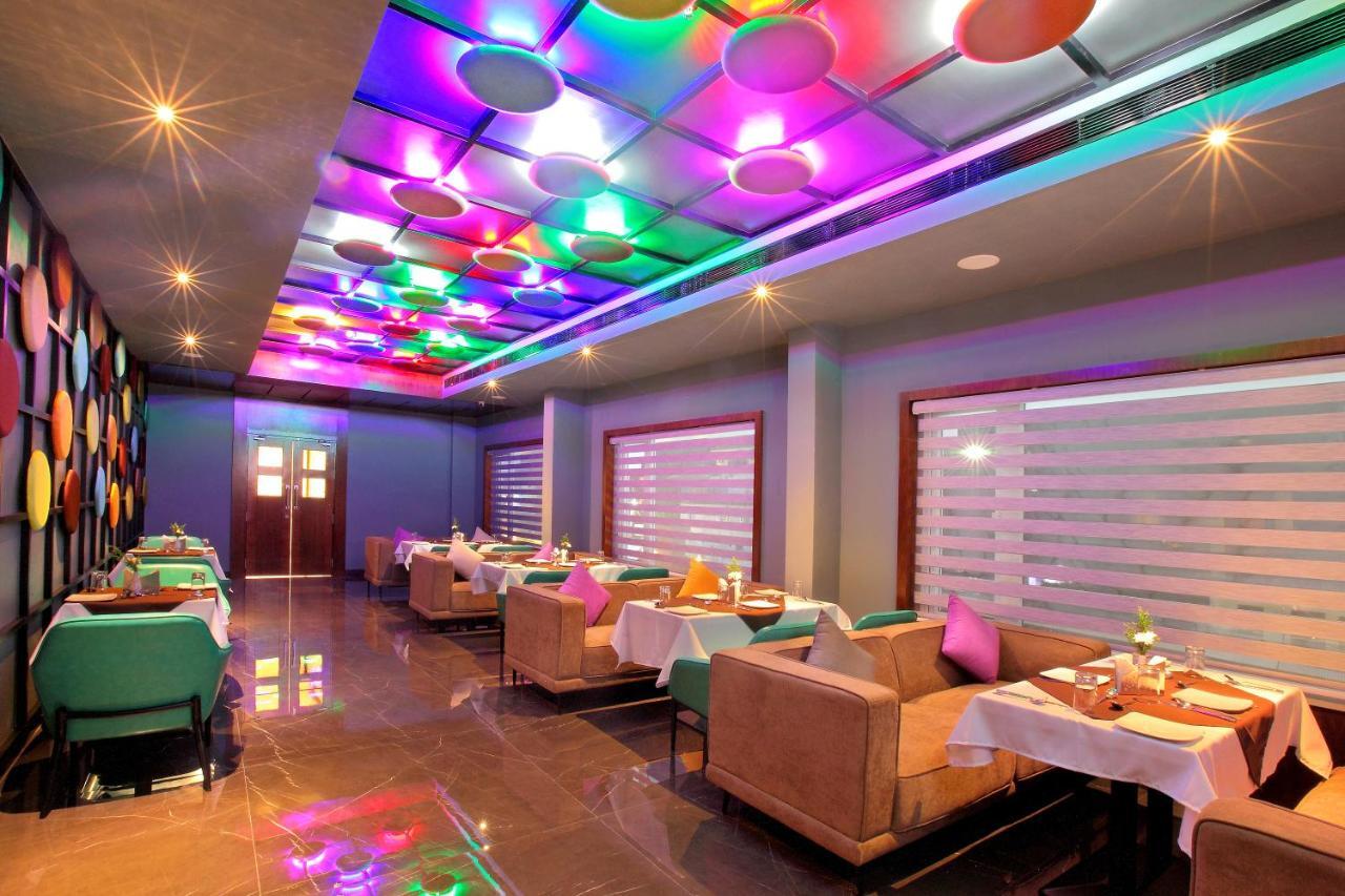 Thodupuzha Hotel Ceasar Palace מראה חיצוני תמונה